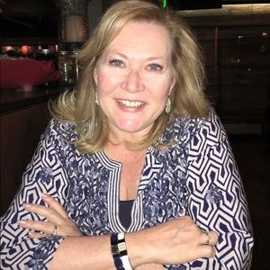 Meet your Posher, Dana